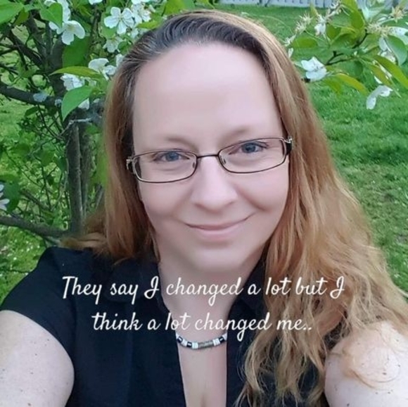 Meet your Posher, Kae - Picture 1 of 1